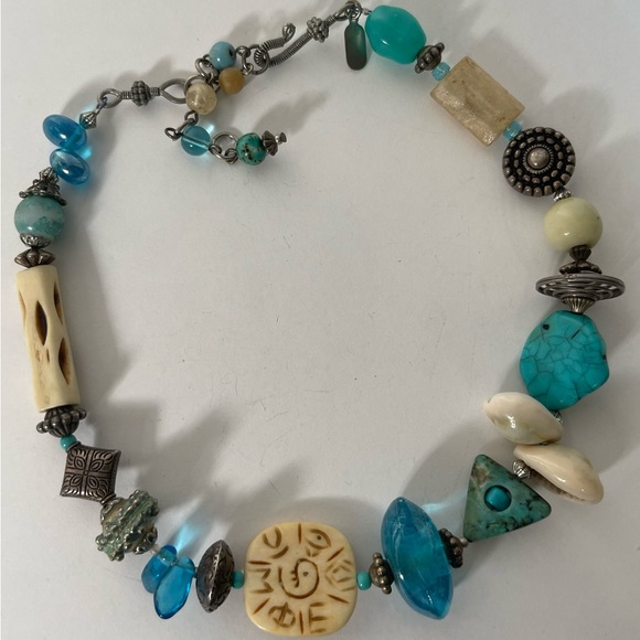 Otreska Vintage Glass Beaded Necklace 16 Inch - Picture 8 of 11